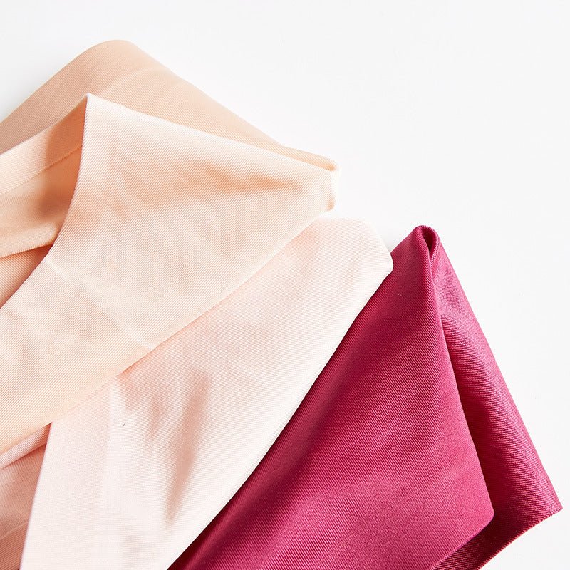 String Femme en Soie Glacée Sans Couture - Allomarc.com