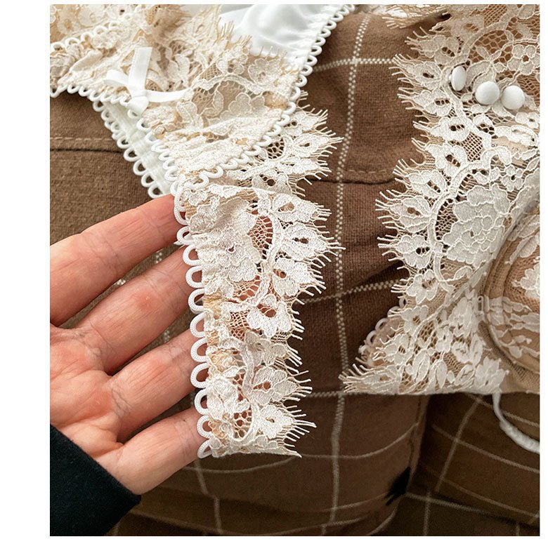 String Sexy en Dentelle en Soie de Lait pour Femmes - Allomarc.com