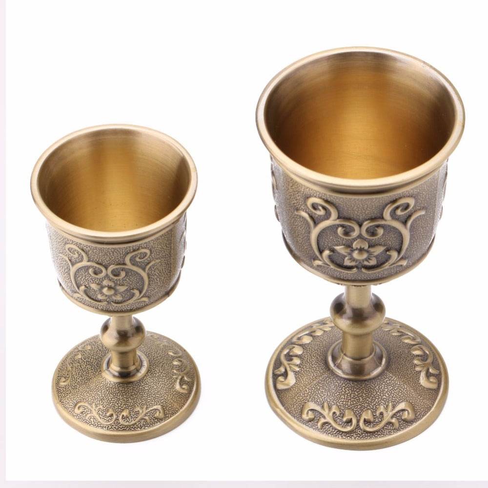 Verre à vin en bronze vintage embossé - Allomarc.com